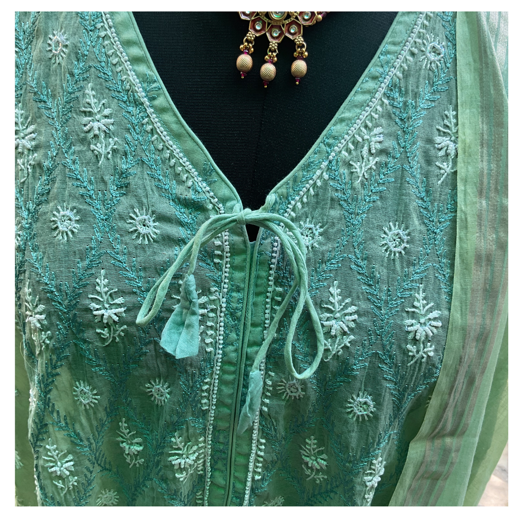 Mul Chanderi Semistitched Kurta and dupatta with fine Chikankari